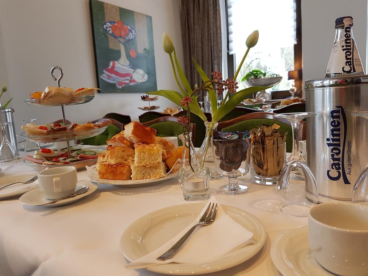 Hotel Im Winkel Билефелд Екстериор снимка
