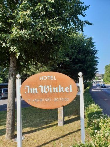 Hotel Im Winkel Билефелд Екстериор снимка